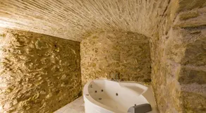 Arcaloro Resort - Image 2
