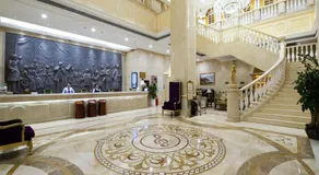 Vienna Hotel Qinzhou North Area Plaza - Image 2