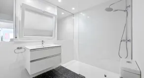 Hauzify I Apartament Riera - Image 2