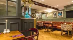 The Kings Arms Hotel - Image 5