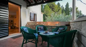 Family Villa Rošin with Garden&Pool - Image 4