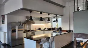 Superbe loft de caractère avec garage à 10' du centre - Image 3