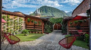 Hotel Kantarrana Urbana Jardin - Image 3