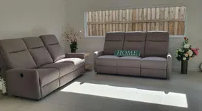 Quiet Spacious Room in a Shared Family Home in Yarrabilba - Image 4