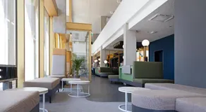 MEININGER Hotel Bremen Hauptbahnhof - Image 2
