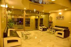 Hotel Sun Plaza - Image 5
