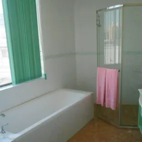 Shanghai Lailai Hotel - Image 4