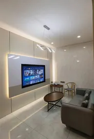 Four Seasons Boutique Hotel - Image 3