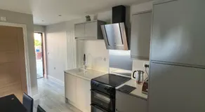 The Annexe, Farnborough - Image 5