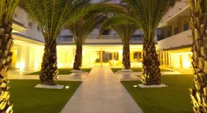 Altamarea Residence & Hotel - Image 3