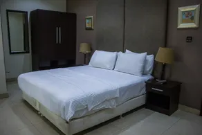 Chelsea Suites Limited Annex - Image 2