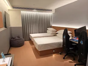 Youjia Alien E-Sports Hotel (Tongruili) - Image 3