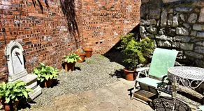 The Coach House - Image 5