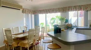 Charming Osborne Park Home - Image 4