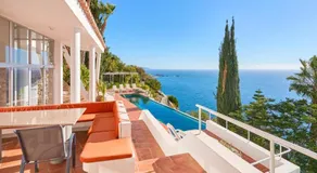 Villa avec barbecue, piscine privée et terrasse | Vue mer - Image 3