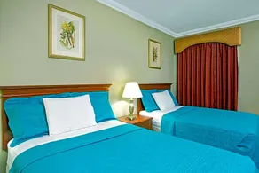 Sun and Surf Inn - Image 4
