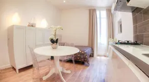 SeaYouSoon Inn Cannes - Studios - Image 4