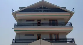 Amar Janki Hill Cottage - Image 3