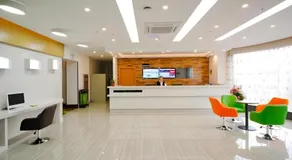 Vatica HeFei Baishuiba BHG Hotel - Image 3