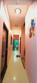 Shiv Niketan Guest House 200mtr from Shri Ram mandir - Image 5