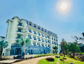 Sunflower Hotel & Resort - Image 3