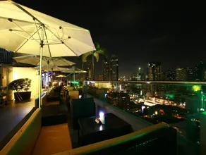 ACE Hotel and Suites - Image 2
