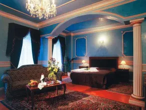 Hotel Renesance Krasna Kralovna - Image 1