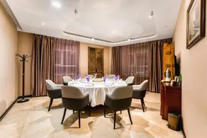 Spring International Hotel - Image 3