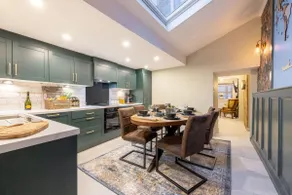 The Secret Garden, Donaghadee - The Hideaway - Luxury 3-BDR & Stylish 5-Beds - Sleeps 7 - Fast Wi-Fi - Parking - Hot Tub - Garden - Image 4