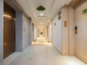 Vienna Hotel Ganzhou Nankang District Center - Image 4