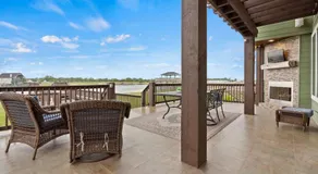 Luxury Waterfront Home Family and Pet Friendly Near Surfside Beach 11 Mins - Image 3