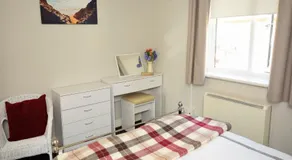 1 Bed in Bradford-on-Avon 40427 - Image 2