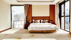 Marriott Hotel - Image 2