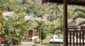 Airas' Garden Homestay ECO Bungalows - Image 3