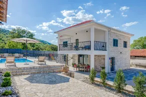Villa Elegant Stone - Image 5