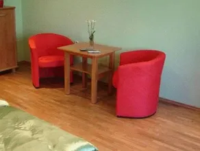Garden apartments - Image 2