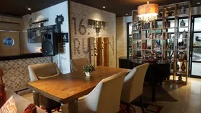 Roosseno Plaza Serviced Apartment - Image 5