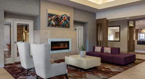 Hilton Garden Inn Phoenix Airport - Image 2