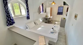 Anna Studios - Image 2