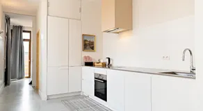 Luxury Suites South by Rikas Hotels - Image 3