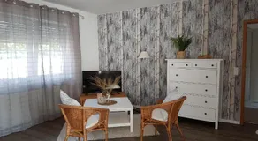 Einhaus - Image 4