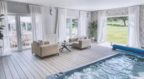 York Cottage House & Spa - Image 3