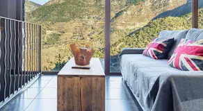 Vistas increíbles, chimenea y terraza con BBQ - Image 2