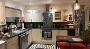 Shropshire Guesthouse - Image 3