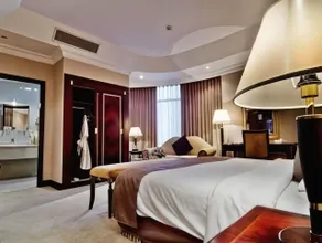 Chairmen Hotel - Image 3