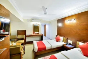 OYO 10197 Hotel Apex - Image 2