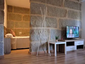 Apartment in Ourense near Thermal Baths - Image 2