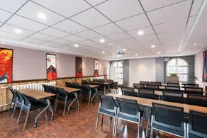 Time Walk Hotel - Image 4
