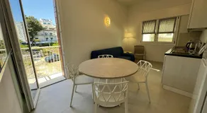 App4rent Villa Zanetti - Appartamenti con spiaggia privata frontemare - Image 3