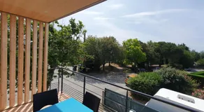 Résidence Salamandre - Maison Bois Cosy Calme avec parking pour 4 à 10 pers idéal couples et familles à 500m de la plage à Saint-Marc-sur-mer - Image 4